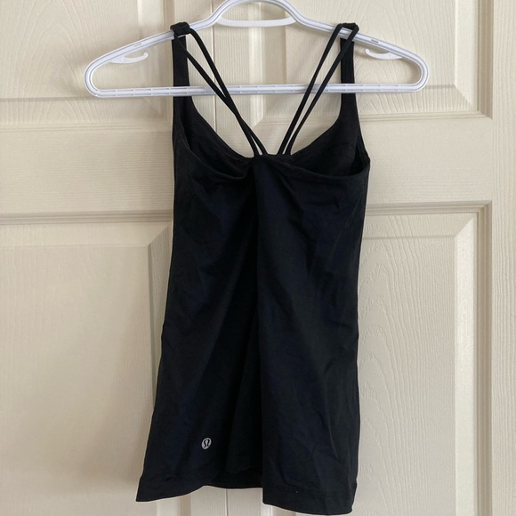 Lululemon Free to Be tank in black - Picture 4 of 5